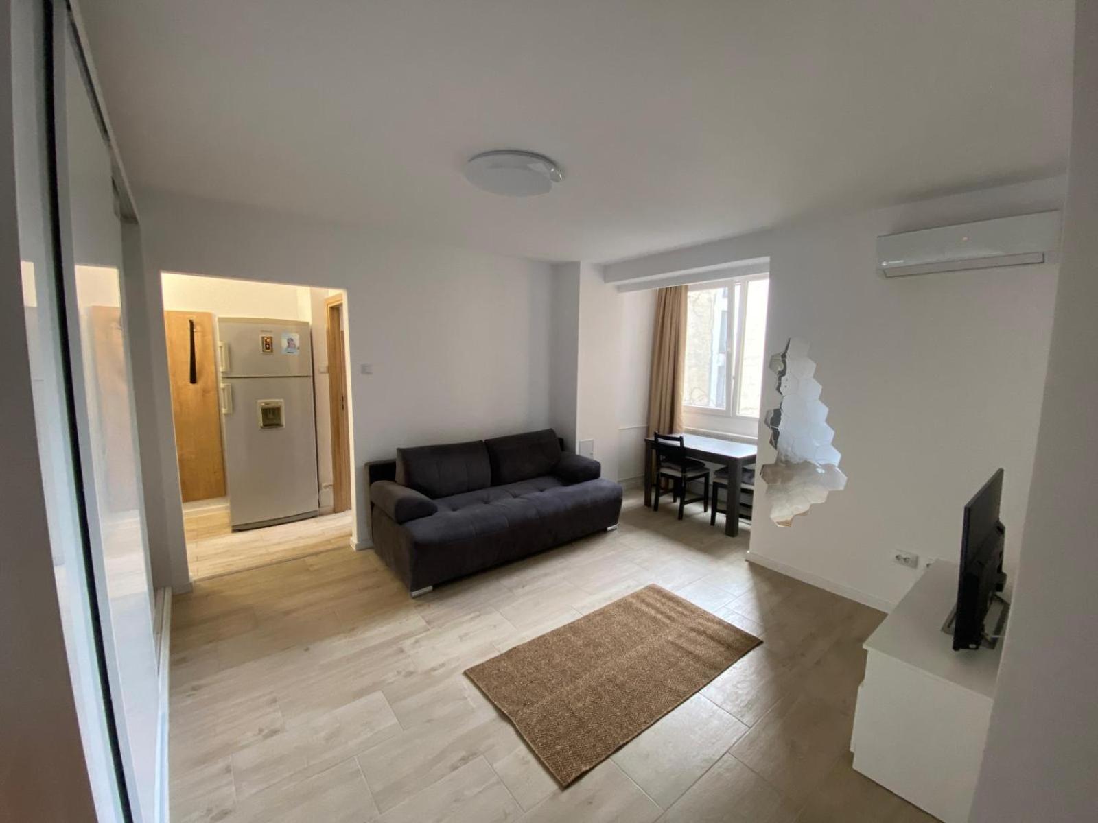 Апартаменты Apartament Universitate Бухарест Экстерьер фото
