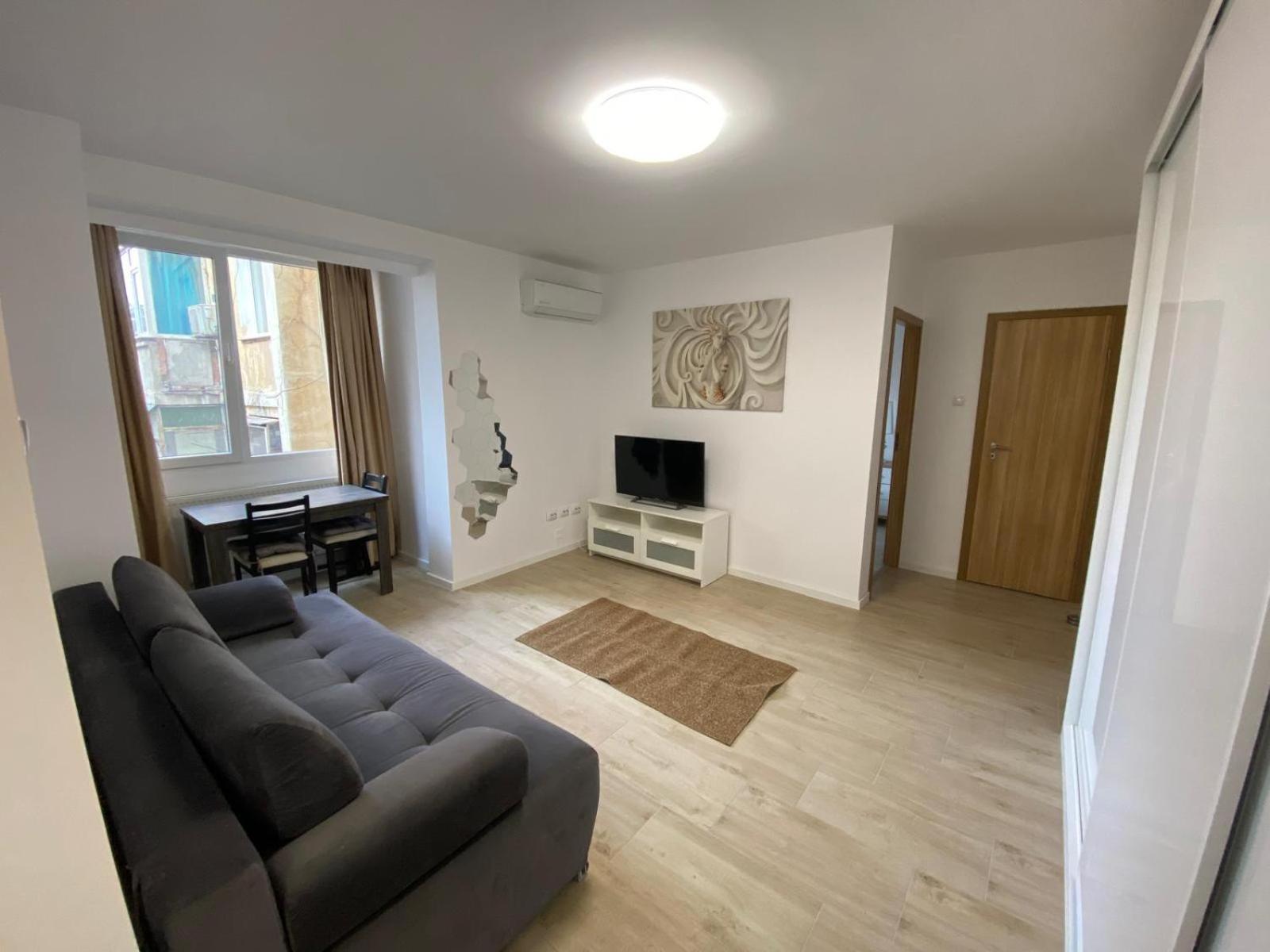 Апартаменты Apartament Universitate Бухарест Экстерьер фото